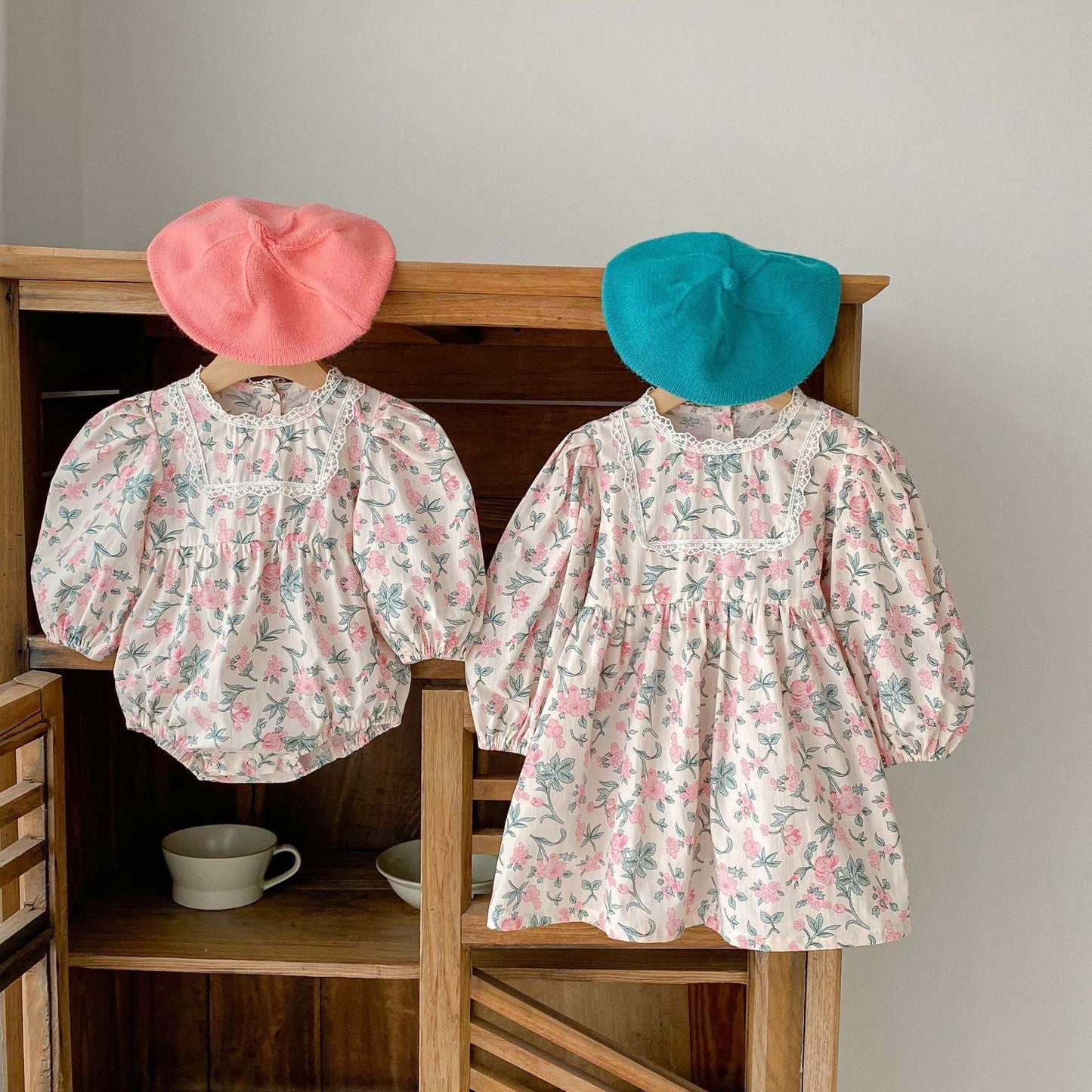 Baby Girl Flower Print Pattern Mesh Patchwork Design Onesies & Dress