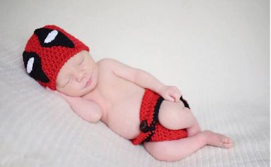 Baby's 100-day-old clothing loyal guardian style photo service dead service wool woven hand-made photography clothes