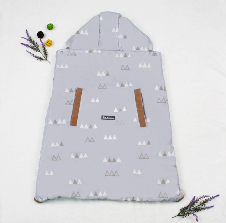 Infants and children's slings cloaked by the baby autumn and winter thick windproof warmth holding blanket baby two-piece sleeping bag